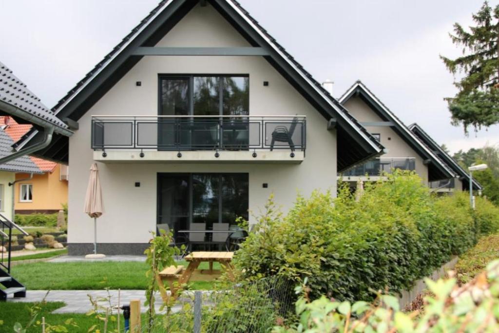 U16 Og - Komfortable Ferienwohnung Mit Kamin, Wlan Und Seeblick Marienfelde Extérieur photo