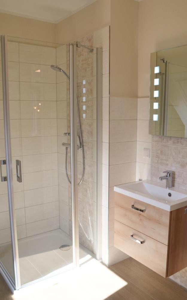U16 Og - Komfortable Ferienwohnung Mit Kamin, Wlan Und Seeblick Marienfelde Extérieur photo